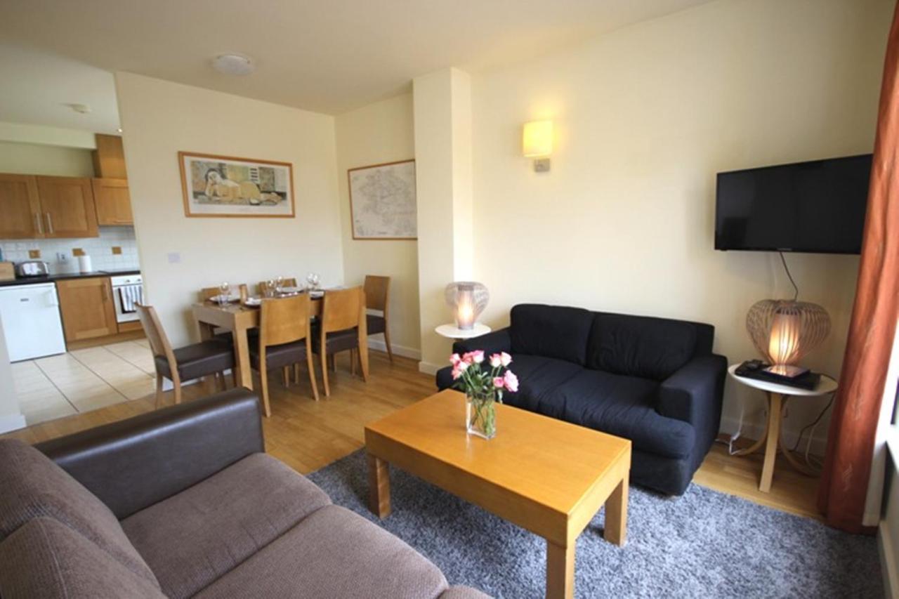 Clifden River View Apartment エクステリア 写真